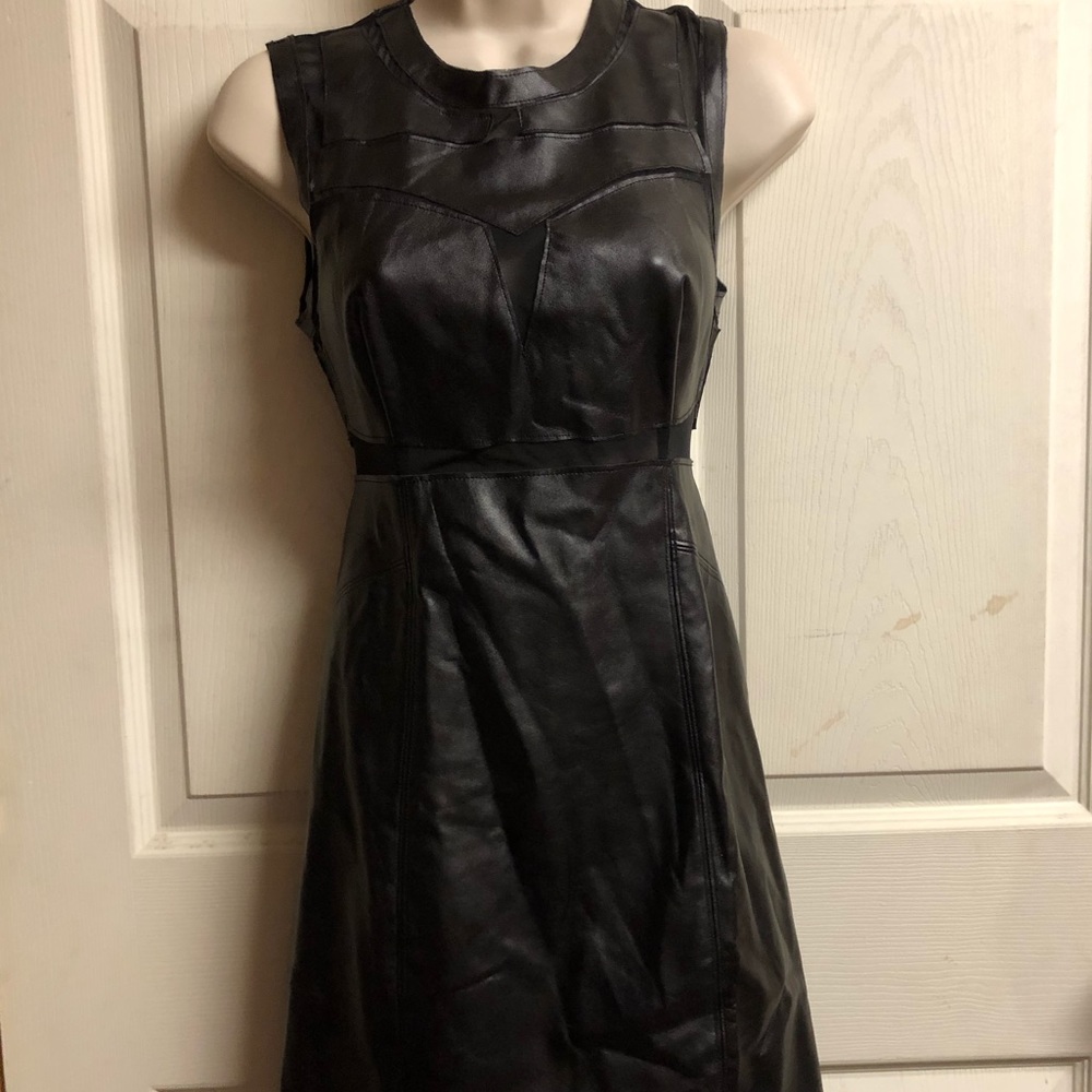 Black Guess dress